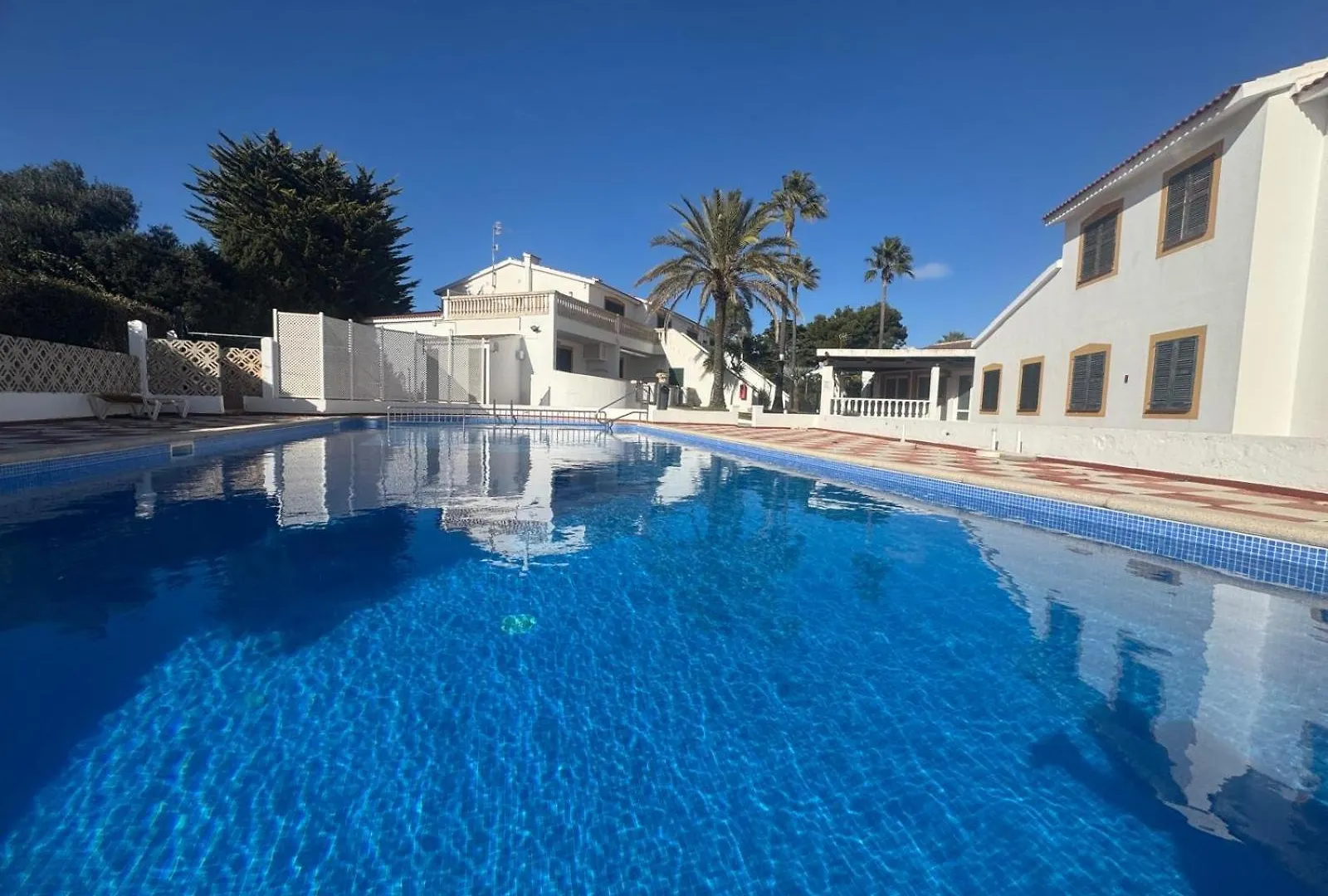Can Alfredo, Apartamento Cala En Bosch Con Piscina, Terraza Y Jardin Privado Spain